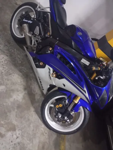 Vendo Yamaha ano 2010/2010