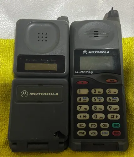 Celular antigo Motorola tijolão pt550 antiguidade DEFEITO 