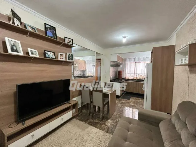 Casa em Vila Falchi