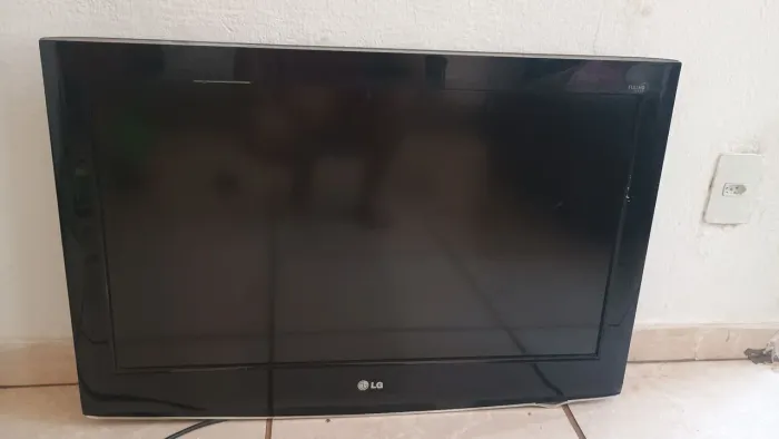 Vendo tv LG 32 polegadas
