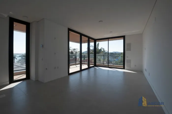 Apartamento Frente Mar com 2 Suítes no bairro João Paulo | Alto Padrão e Vista Permanente