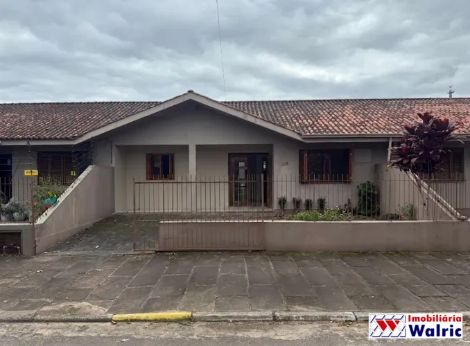 Casa para aluguel, 3 quartos, 1 vaga, Centro - Campo Bom/RS