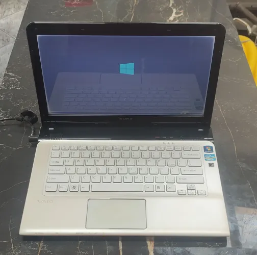 Notebook VAIO SONY 6GB COM SSD 240GB