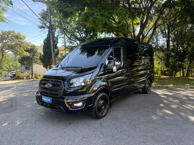 Ford Transit Minibus Vidrada 2.0 16V DIE Aut. 2023