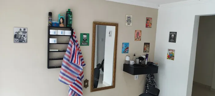 Móveis para salão ou barbearia