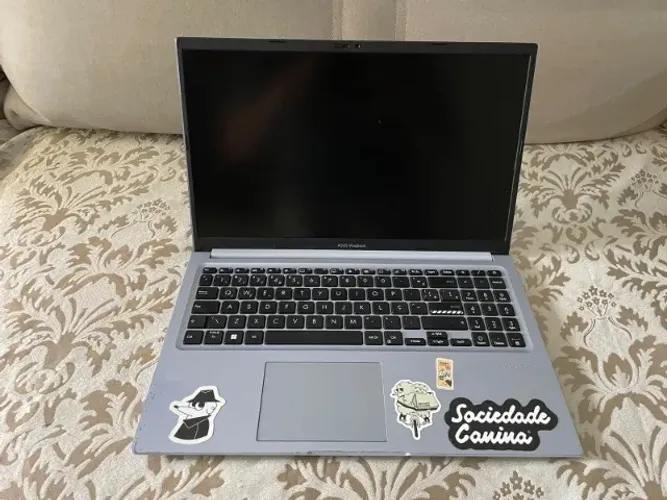 NOTEBOOK ASUS i3 - 8GB