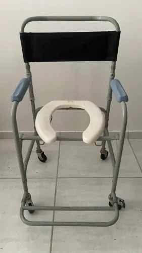 Cadeira de banho geriatra