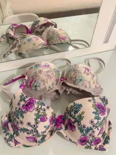 2 Sutiã Victoria Secret?s (120, os dois)