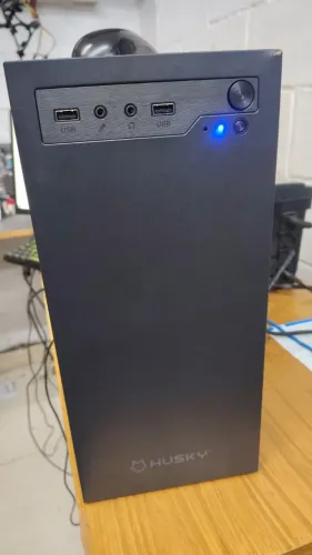 Computador Intel Core i3 | 4GB RAM | HD 500GB | Placa de Vídeo GT 210 1GB | Gabinete Husky