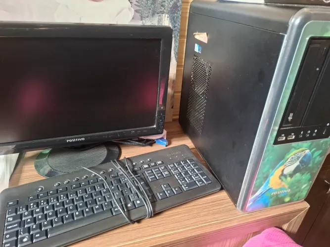 Computador Positivo