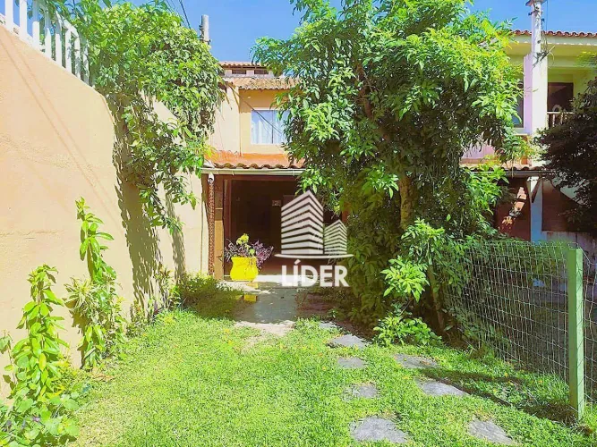 Casa com 2 dormitórios à venda, 51 m² por R$ 450.000,00 - Palmeiras - Cabo Frio/RJ