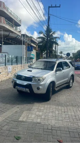 Toyota Hilux SW4 SRV D4-d 4X4 3.0 TDI Dies. AUT 2009