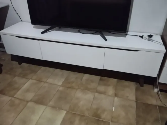 RACK PARA TV LINDO