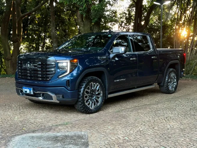 GMC Sierra Denali 6.6 V8 Automático 2023