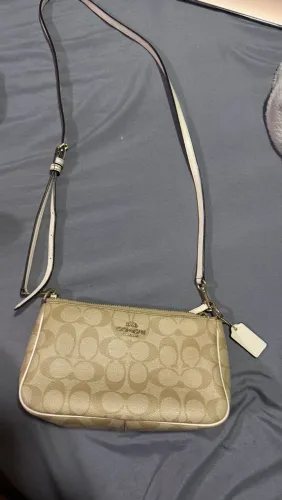 Bolsa coach bege com duas alças