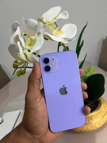 iPhone 12