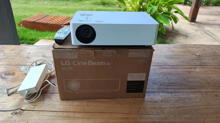 Projetor profissional LG cinebeam