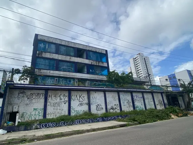 PRÉD CORDEIRO VENDA