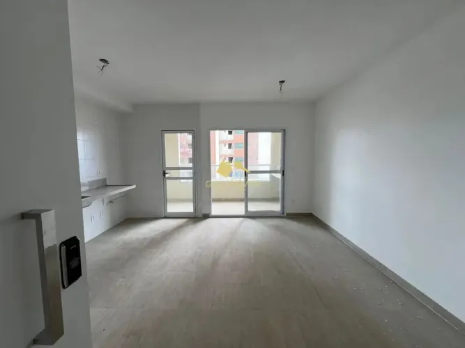 Venda - Apartamento 2 quartos, 1 suíte, Vista Mar - Edificio Sensias Horizontes