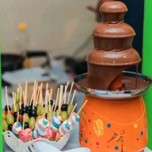 Promoção buffet infantil 400 lanches por 400 