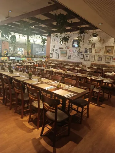 Vaga de emprego restaurante