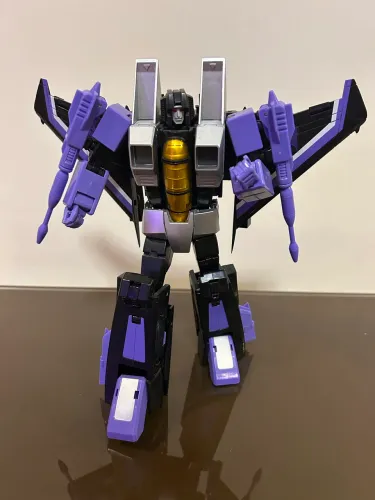 Transformers Masterpiece Skywarp | MakeToys MTRM-13 Skycrow