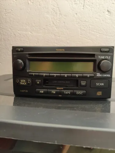 Rádio SOM CD/TOCA-FITA HILUX 2006/15 Original