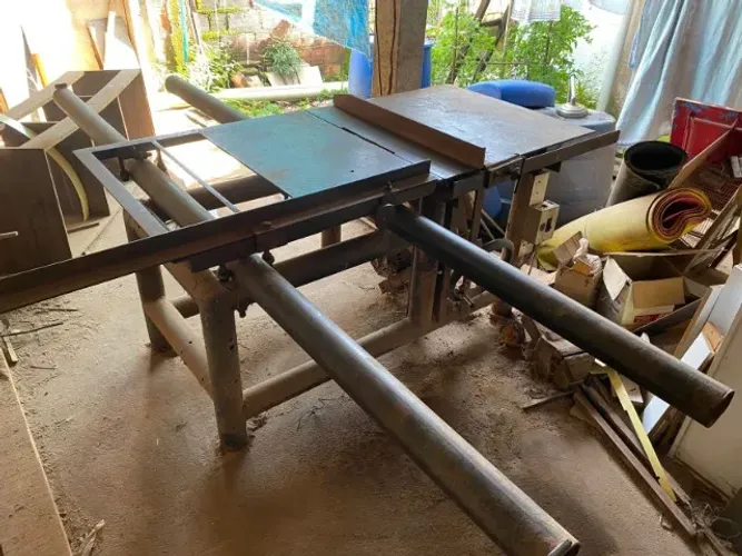 Aparadeira Pré-Fabricada Monofásica
