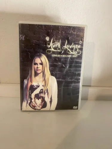 DVD AVRIL LAVIGNE LIVE IN CALGARY 2007