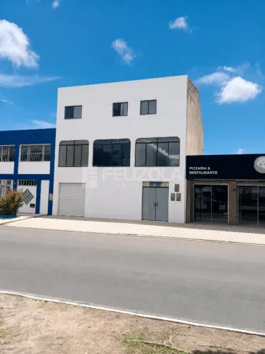 Área Comercial à venda no Bairro Farolândia 4 vagas