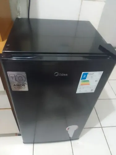 Frigobar Midea 96l