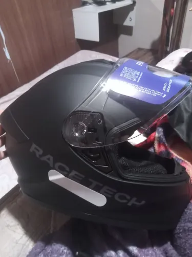 Capacete Race tech