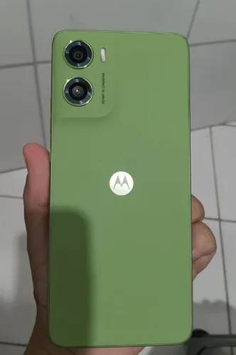 Celular Moto G06