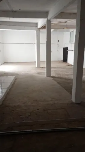 Galpão para Igreja, Depósitos,oficinas,facil acesso à Dutra. Resende rj