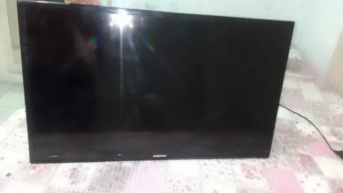 Tv Samsung 32 polegadas para retirar peças