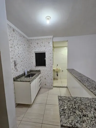 ALUGA-SE APARTAMENTO - SAMAMBAIA/DF