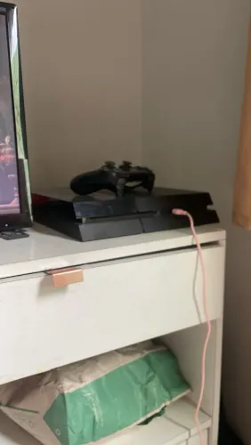 Vendo ps4 fat 1TB