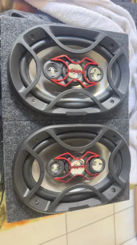 Par autofalante bravox 6x9