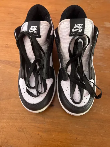 Tênis numeração 41