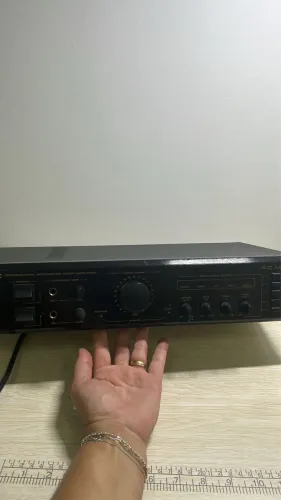 Amplificador UNIC AC 1400 - Promoção