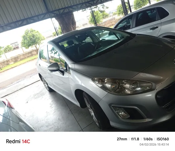 Peugeot 308 Active 1.6 Flex 16V 5P Mec. 2014