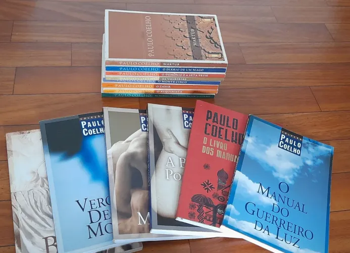 Vendo Coleção 14 Livros Paulo Coelho