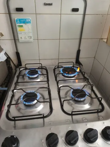 Fogão 4 bocas Consul Inox Bivolt