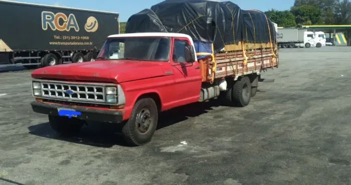 F4000 