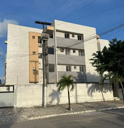Apartamento com 2 dormitórios à venda, 52 m² por R$ 290.000,00 - Formosa - Cabedelo/PB