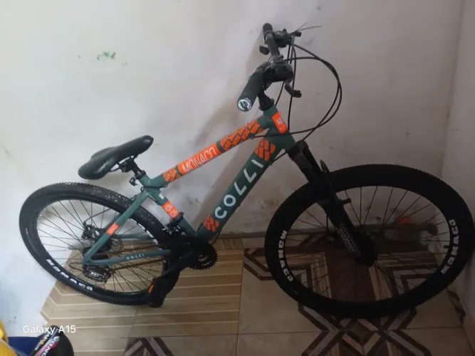 Bicicleta aro 24 pouco tempo de uso