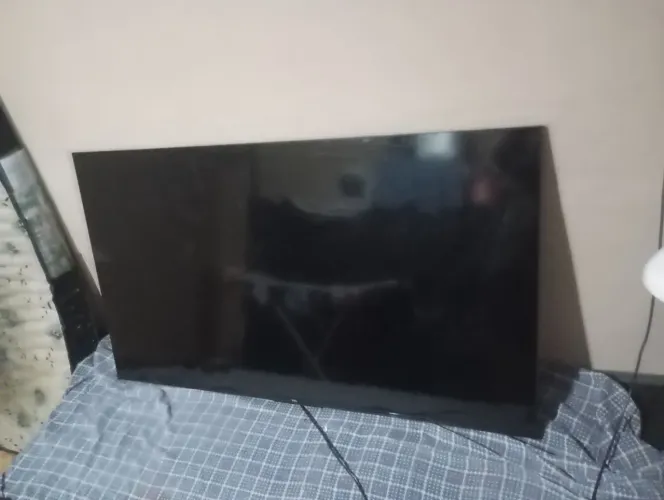 Tv smart TCL 55 polegadas com defeito de imagem