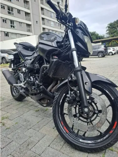 MT 03 ABS
