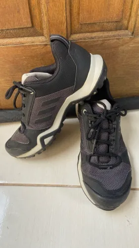 Tenis Adidas Terrex Original impermeavel
