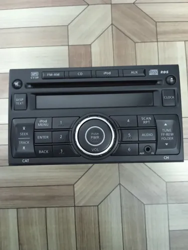 Rádio original Nissan Sentra 2012